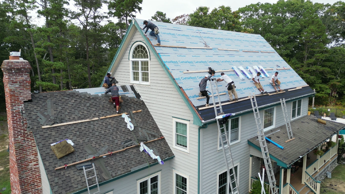 Modern asphalt shingle roof completed project